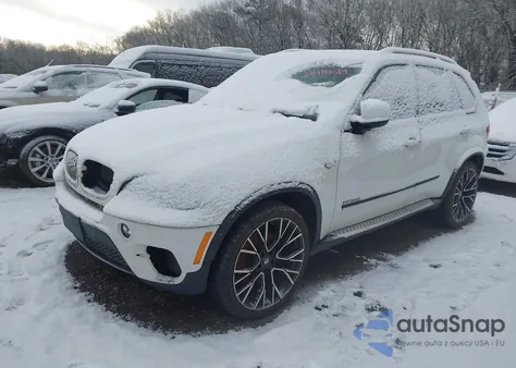 2012 BMW X5 xDrive35D z USA, uszkodzony, nr VIN 5UXZW0C51CL669733